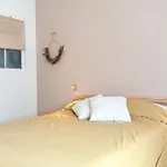 Large House, Very High Standing *