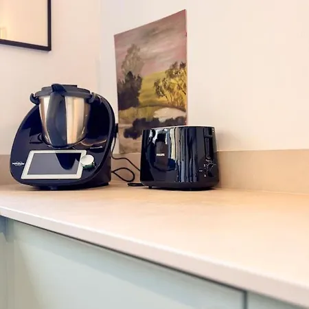 Large House, Very High Standing