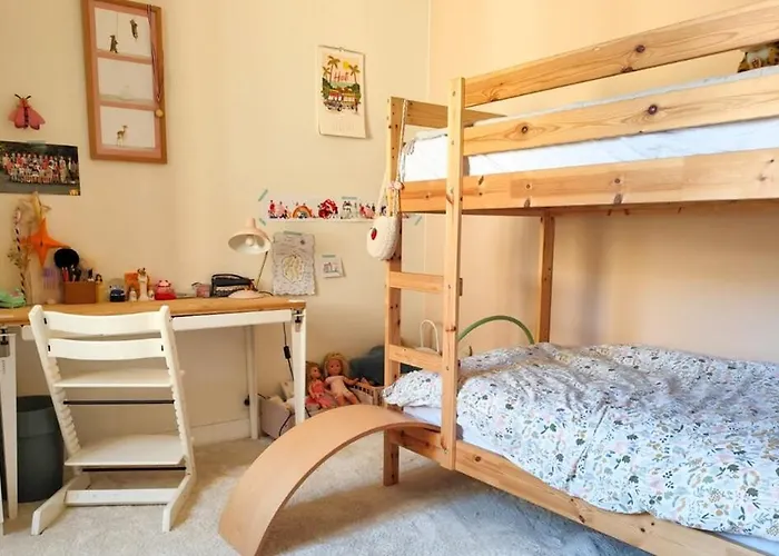 Villa Large House, Very High Standing *